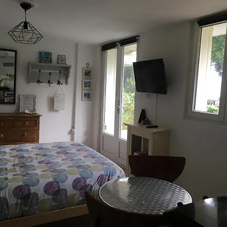 Vue - Ideal Voyageur Solo, A Velo, A Pied * Perros-Guirec